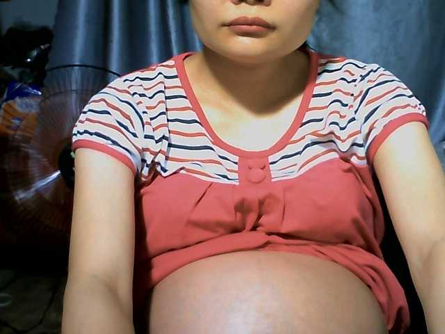 Lovelyhoney live cam on BongaCams