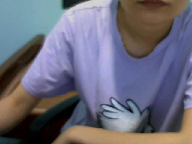 Lovelyhoney, en directo ahora en BongaCams