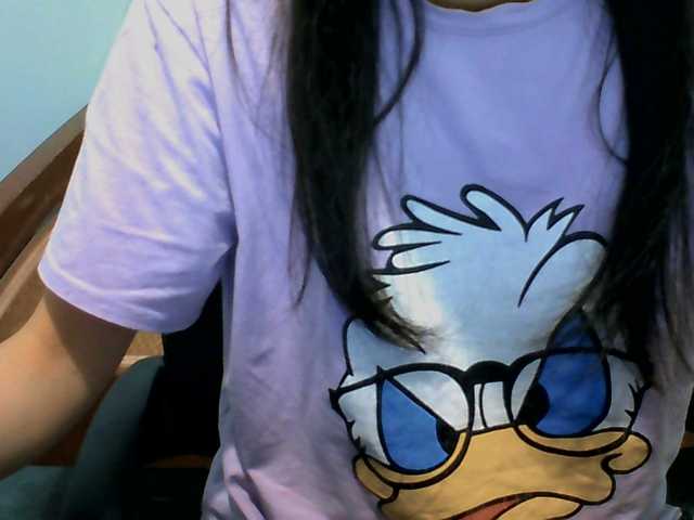 Lovelyhoney live cam preview