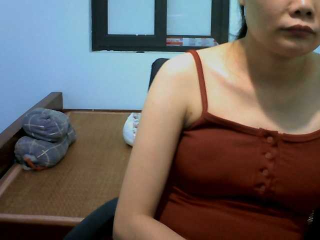 Lovelyhoney live cam on BongaCams