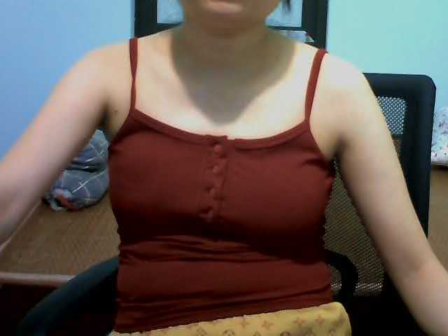 Lovelyhoney live cam on BongaCams