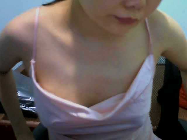 Lovelyhoney live cam preview
