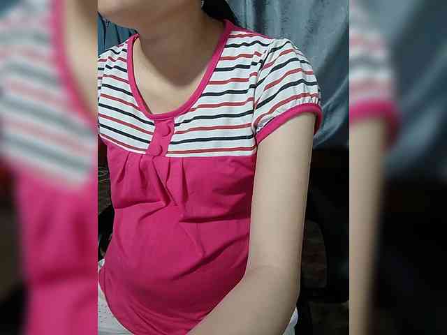 Lovelyhoney webcam