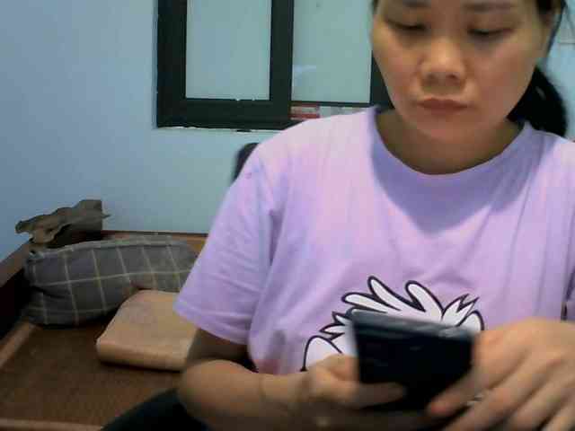 Lovelyhoney webcam