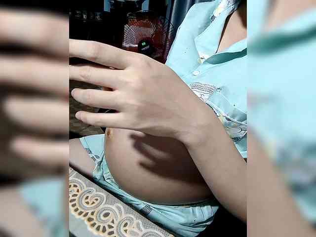 Lovelyhoney webcam