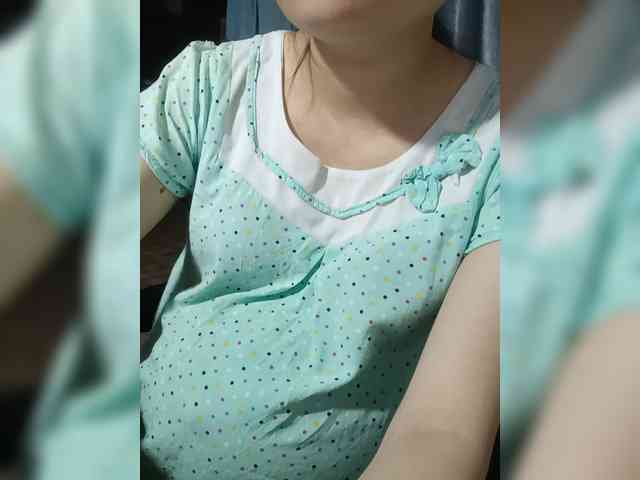 Lovelyhoney webcam