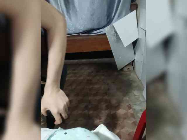 Lovelyhoney webcam
