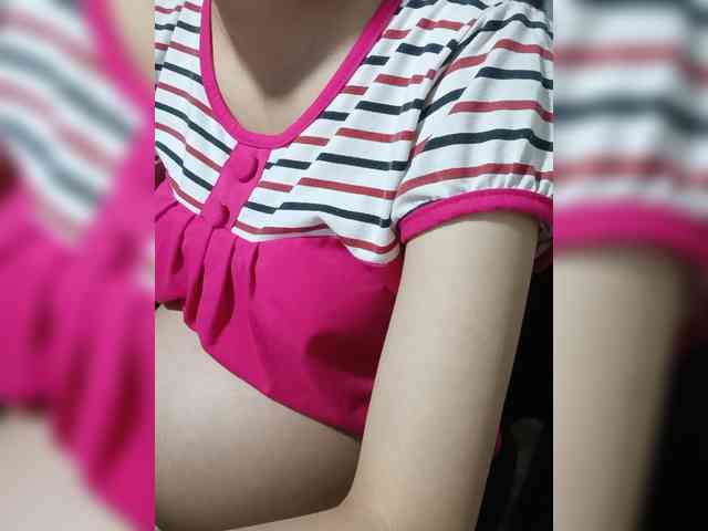 Lovelyhoney webcam