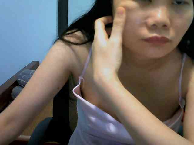 Lovelyhoney webcam