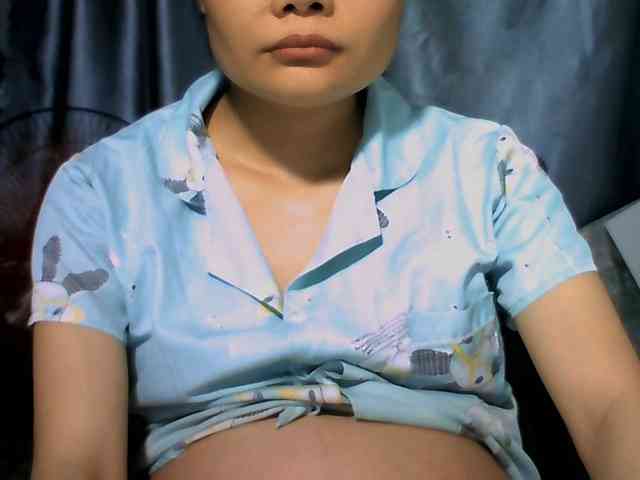 Lovelyhoney webcam