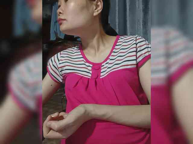 Lovelyhoney webcam