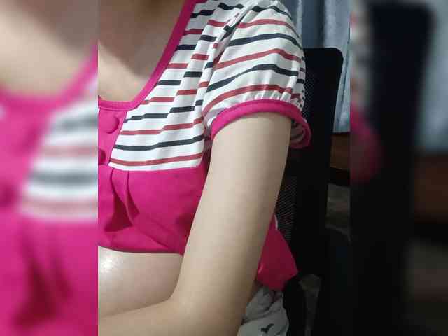 Lovelyhoney webcam