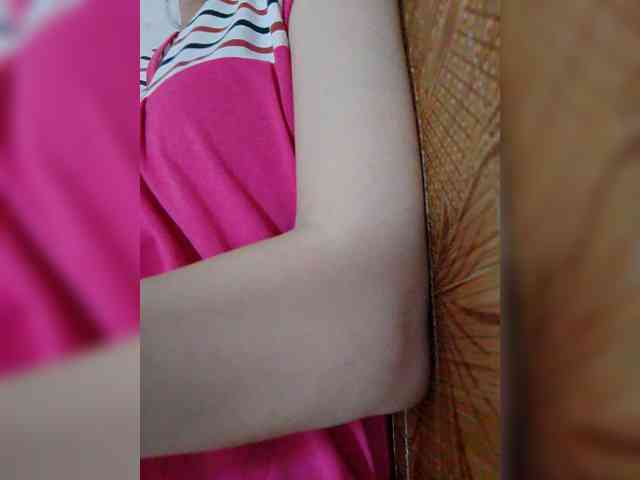 Lovelyhoney webcam