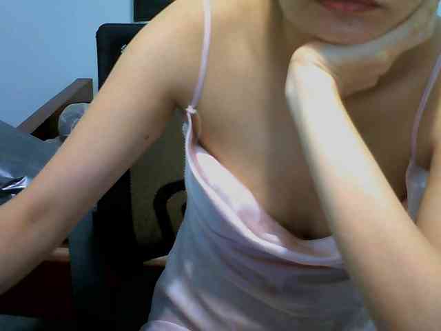 Lovelyhoney webcam