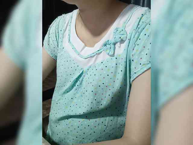 Lovelyhoney webcam