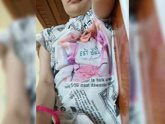 Lovelyhoney webcam