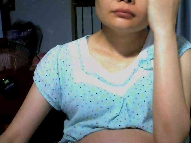 Lovelyhoney webcam