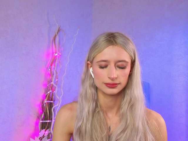 LuxuryBarbie live cam on BongaCams
