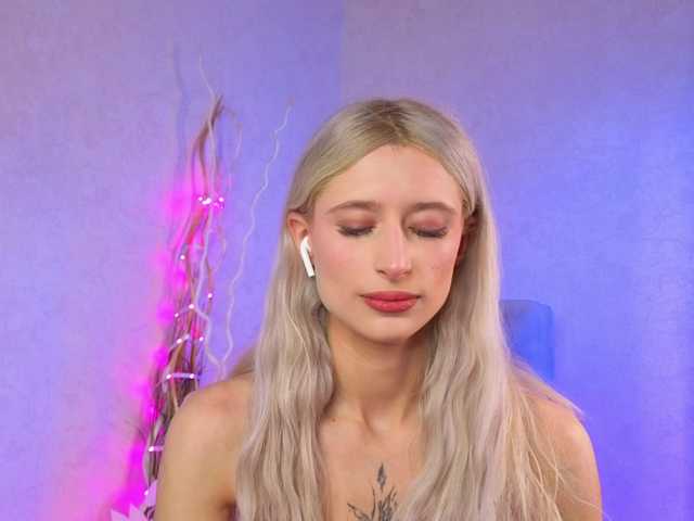 LuxuryBarbie live cam on BongaCams