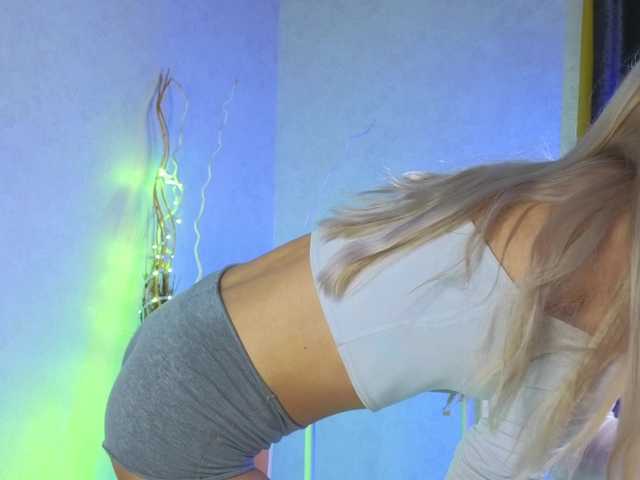 LuxuryBarbie live cam on BongaCams