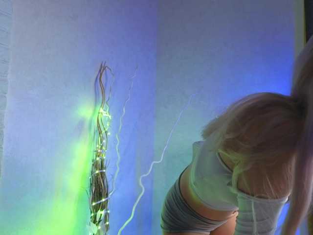 LuxuryBarbie live cam on BongaCams