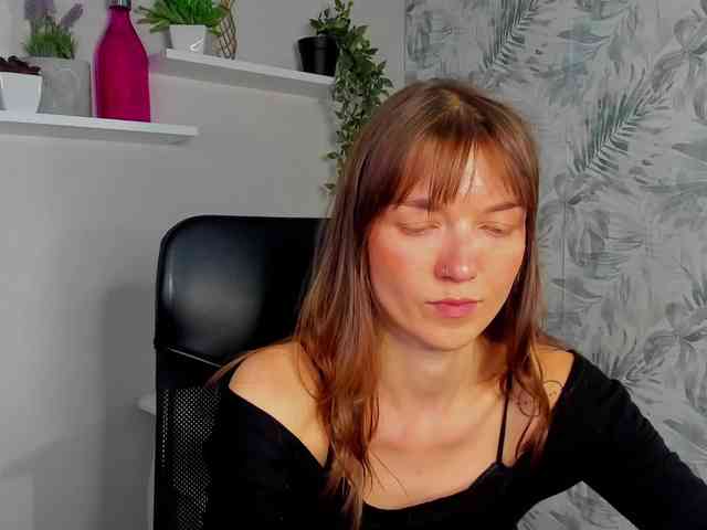 KiraBliss webcam