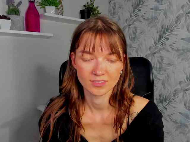 KiraBliss webcam