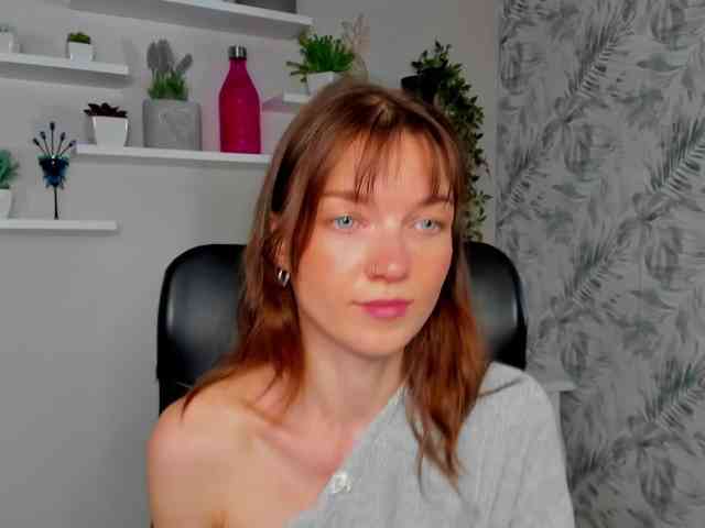 KiraBliss webcam