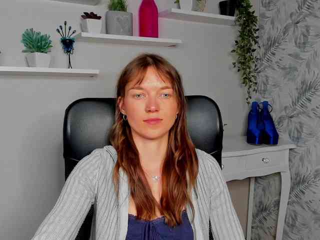 KiraBliss webcam