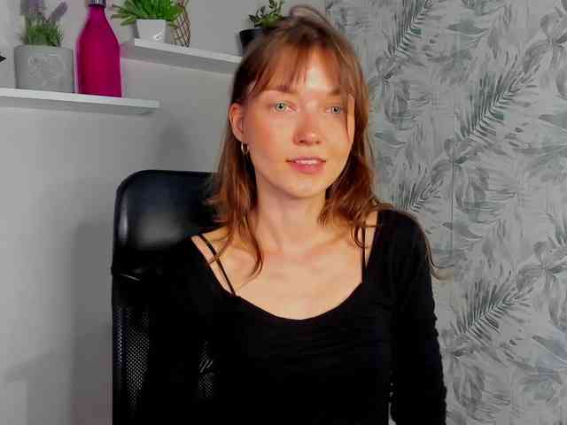 KiraBliss webcam