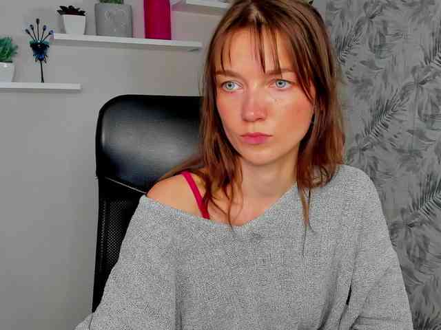 KiraBliss webcam