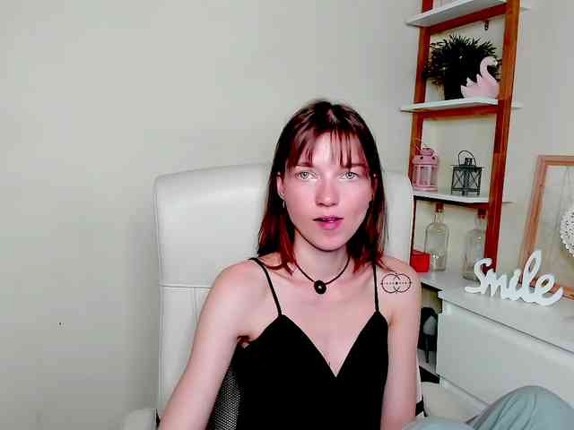KiraBliss webcam
