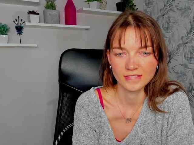 KiraBliss webcam