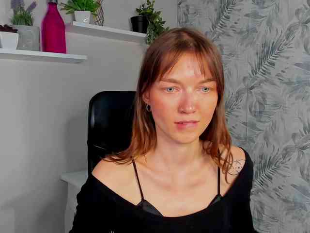 KiraBliss webcam