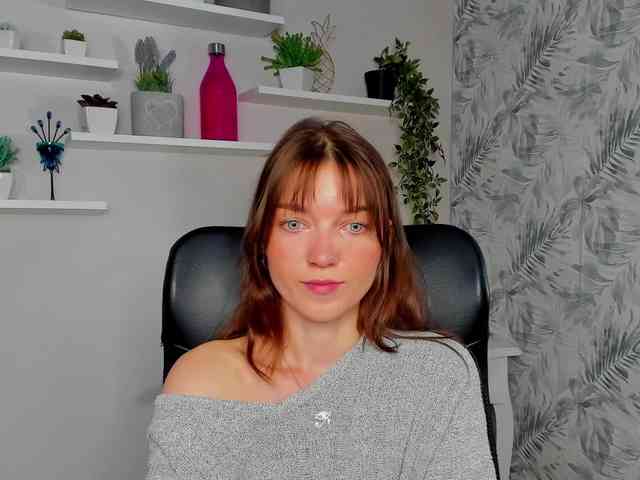 KiraBliss webcam
