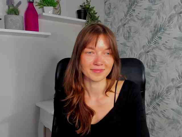 KiraBliss webcam