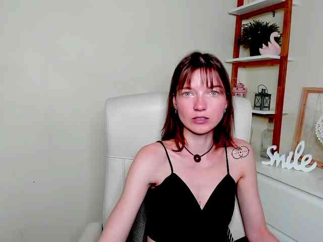 KiraBliss webcam