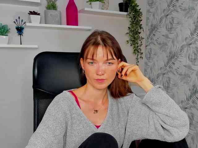 KiraBliss webcam