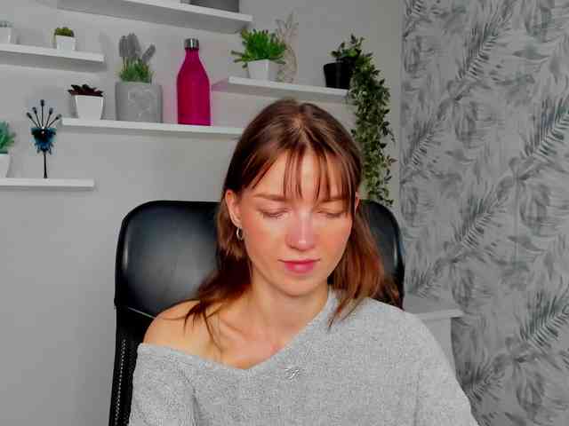 KiraBliss webcam