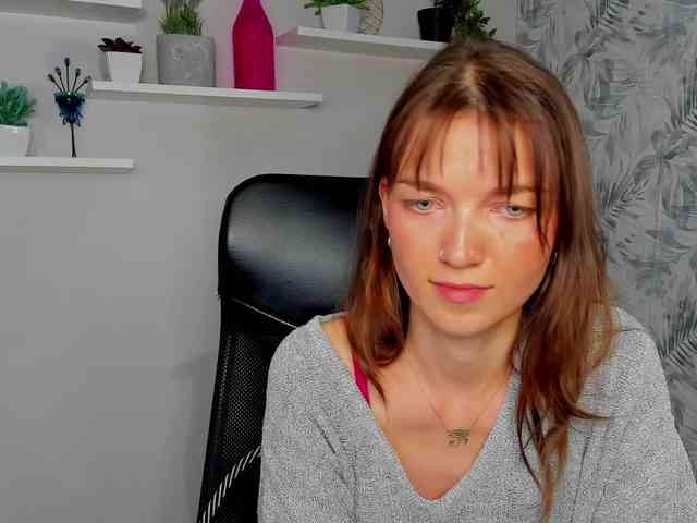 KiraBliss webcam
