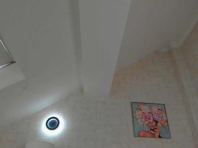 gloriaa-shine live cam on BongaCams
