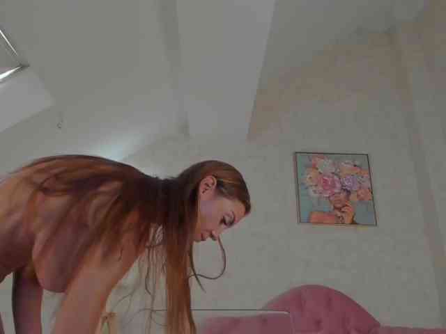 gloriaa-shine webcam