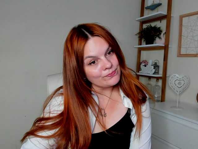 GingerKiss live cam on BongaCams