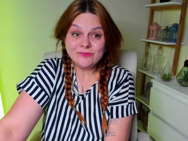 GingerKiss live cam on BongaCams
