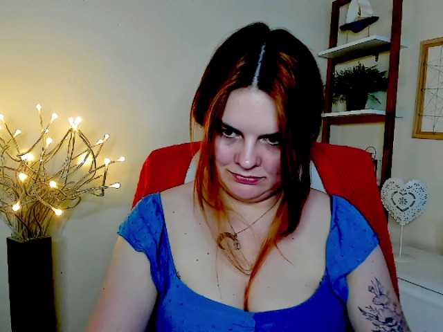 GingerKiss live cam on BongaCams
