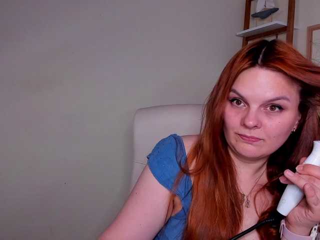 GingerKiss live cam on BongaCams