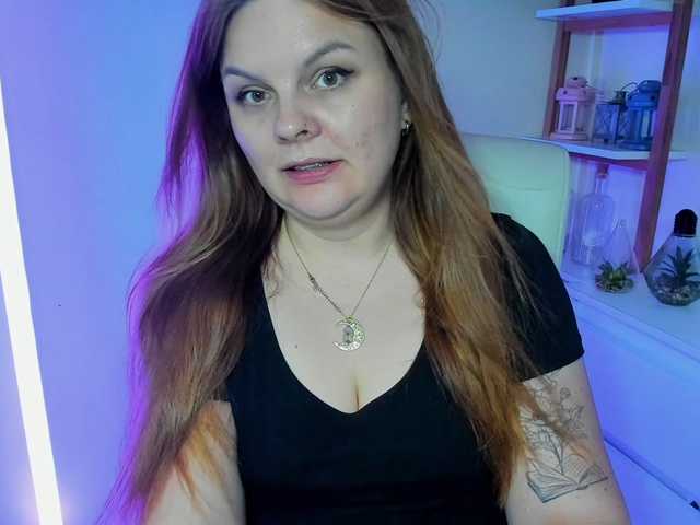 GingerKiss live cam on BongaCams