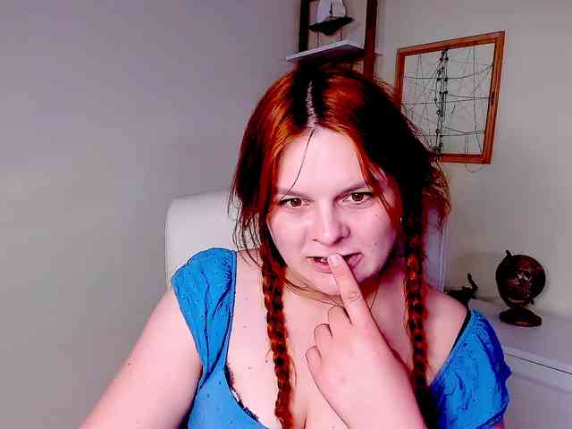 GingerKiss webcam
