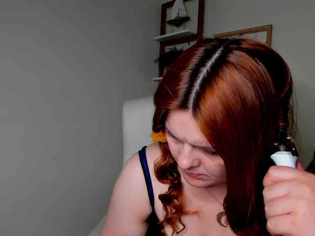 GingerKiss webcam