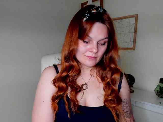 Model: GingerKiss